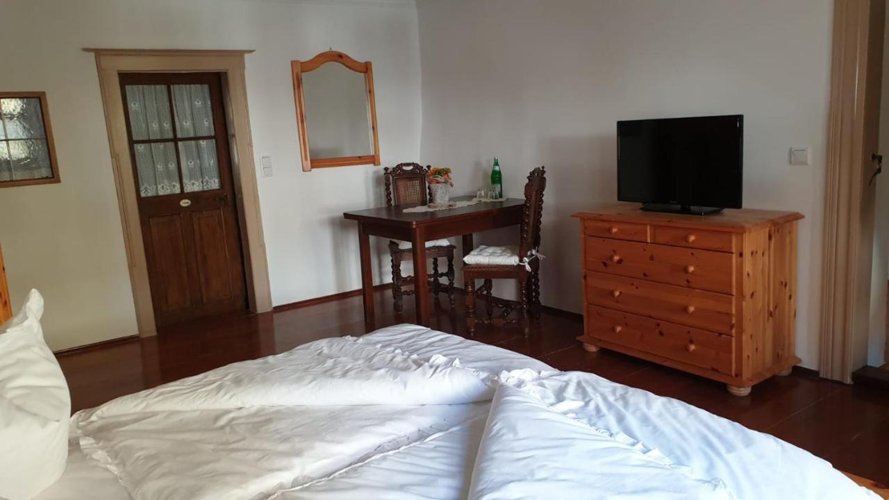 Flyns Bed & Breakfast Görlitz Dış mekan fotoğraf