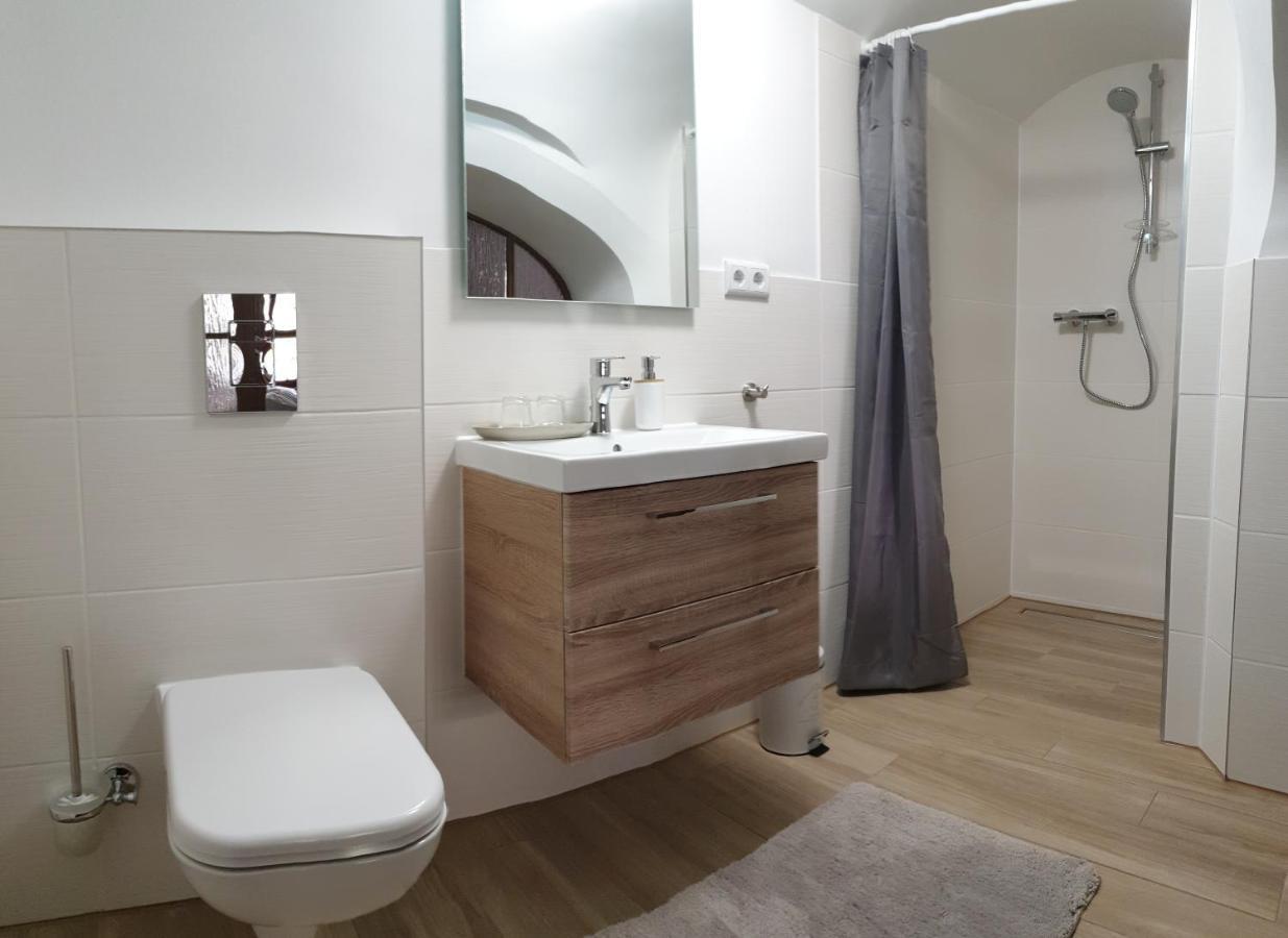 Flyns Bed & Breakfast Görlitz Dış mekan fotoğraf